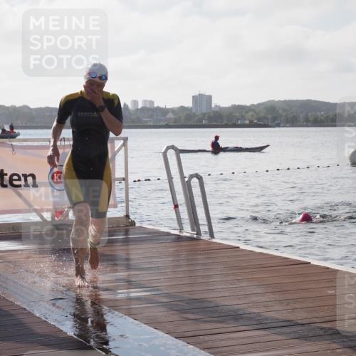 17.08.2025 - KN Förde Triathlon 2025 KatJ http://msf.ph/oto/8578744 17.08.2025 09:19:42 Schwimmen 163, 190, 202, 163, 186, 187, 190 meine-sportfotos.de