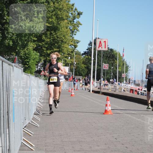 17.08.2025 - KN Förde Triathlon 2025 KatJ http://msf.ph/oto/8578748 17.08.2025 12:15:14 Laufen 346, 625 meine-sportfotos.de