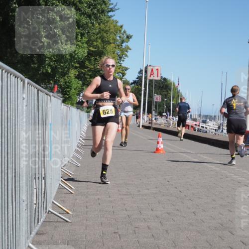 17.08.2025 - KN Förde Triathlon 2025 KatJ http://msf.ph/oto/8578793 17.08.2025 12:15:16 Laufen 346, 625 meine-sportfotos.de