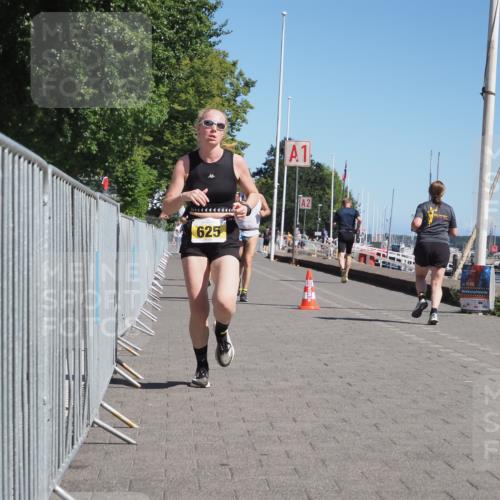 17.08.2025 - KN Förde Triathlon 2025 KatJ http://msf.ph/oto/8578813 17.08.2025 12:15:17 Laufen 346, 625 meine-sportfotos.de
