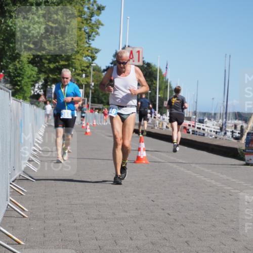 17.08.2025 - KN Förde Triathlon 2025 KatJ http://msf.ph/oto/8578840 17.08.2025 12:15:20 Laufen 346, 384, 625 meine-sportfotos.de