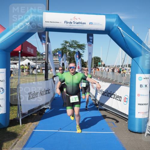 17.08.2025 - KN Förde Triathlon 2025 MichiJ http://msf.ph/oto/8579067 17.08.2025 16:16:42 Laufen 29 meine-sportfotos.de