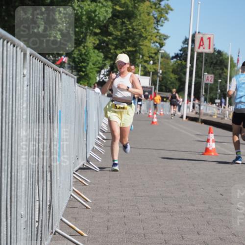 17.08.2025 - KN Förde Triathlon 2025 KatJ http://msf.ph/oto/8579115 17.08.2025 12:15:39 Laufen 334, 630 meine-sportfotos.de