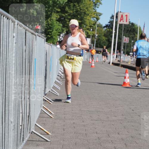 17.08.2025 - KN Förde Triathlon 2025 KatJ http://msf.ph/oto/8579142 17.08.2025 12:15:40 Laufen 311, 334, 630 meine-sportfotos.de