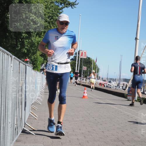 17.08.2025 - KN Förde Triathlon 2025 KatJ http://msf.ph/oto/8579370 17.08.2025 12:15:55 Laufen 353, 361, 641 meine-sportfotos.de