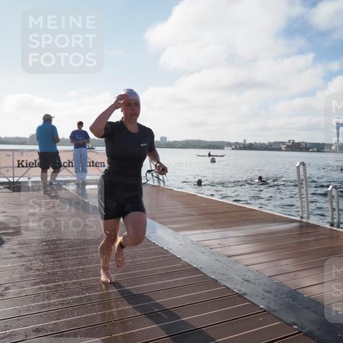 17.08.2025 - KN Förde Triathlon 2025 KatJ http://msf.ph/oto/8579433 17.08.2025 09:20:45 Schwimmen 188, 197, 205, 228, 241, 188, 197, 228, 240, 241 meine-sportfotos.de