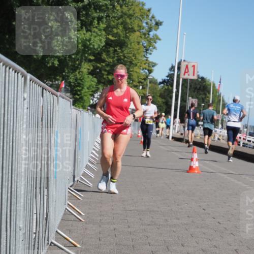 17.08.2025 - KN Förde Triathlon 2025 KatJ http://msf.ph/oto/8579494 17.08.2025 12:16:05 Laufen 353, 606, 610, 641 meine-sportfotos.de