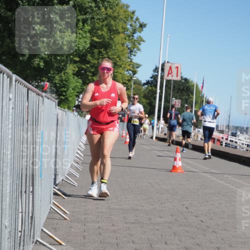 17.08.2025 - KN Förde Triathlon 2025 KatJ http://msf.ph/oto/8579515 17.08.2025 12:16:06 Laufen 353, 606, 610, 641 meine-sportfotos.de