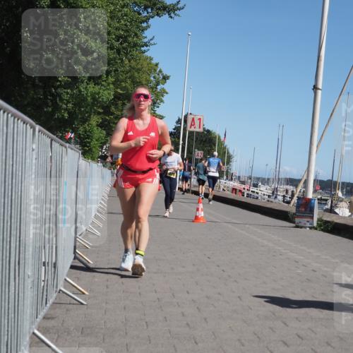 17.08.2025 - KN Förde Triathlon 2025 KatJ http://msf.ph/oto/8579551 17.08.2025 12:16:07 Laufen 353, 606, 610 meine-sportfotos.de