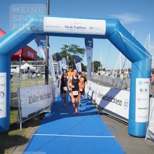 17.08.2025 - KN Förde Triathlon 2025 MichiJ http://msf.ph/oto/8579552 17.08.2025 16:20:07 Laufen 15 meine-sportfotos.de