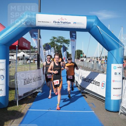 17.08.2025 - KN Förde Triathlon 2025 MichiJ http://msf.ph/oto/8579568 17.08.2025 16:20:07 Laufen 15 meine-sportfotos.de