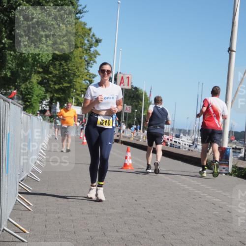 17.08.2025 - KN Förde Triathlon 2025 KatJ http://msf.ph/oto/8579588 17.08.2025 12:16:11 Laufen 606, 610 meine-sportfotos.de