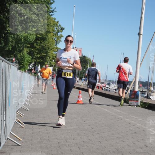 17.08.2025 - KN Förde Triathlon 2025 KatJ http://msf.ph/oto/8579604 17.08.2025 12:16:11 Laufen 606, 610 meine-sportfotos.de