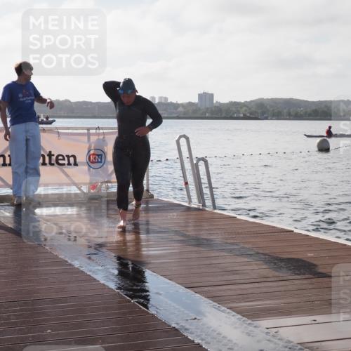 17.08.2025 - KN Förde Triathlon 2025 KatJ http://msf.ph/oto/8579616 17.08.2025 09:21:00 Schwimmen 200, 205, 216, 223, 197, 200, 205, 216, 223 meine-sportfotos.de