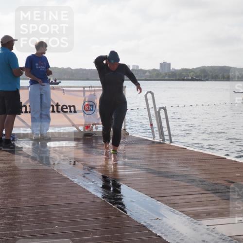17.08.2025 - KN Förde Triathlon 2025 KatJ http://msf.ph/oto/8579623 17.08.2025 09:21:00 Schwimmen 200, 205, 216, 223, 197, 200, 205, 216, 223 meine-sportfotos.de