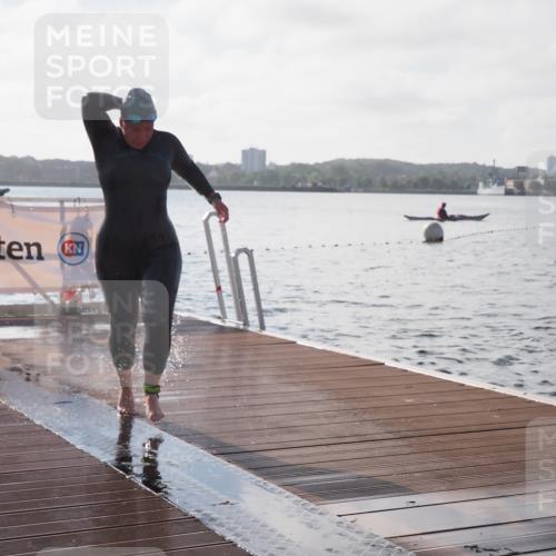 17.08.2025 - KN Förde Triathlon 2025 KatJ http://msf.ph/oto/8579639 17.08.2025 09:21:00 Schwimmen 200, 205, 216, 223, 197, 200, 205, 216, 223 meine-sportfotos.de