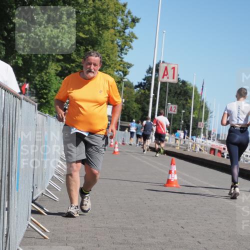 17.08.2025 - KN Förde Triathlon 2025 KatJ http://msf.ph/oto/8579662 17.08.2025 12:16:21 Laufen 363 meine-sportfotos.de