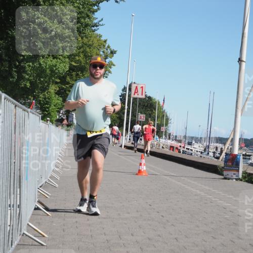 17.08.2025 - KN Förde Triathlon 2025 KatJ http://msf.ph/oto/8579824 17.08.2025 12:16:31 Laufen 356, 613 meine-sportfotos.de