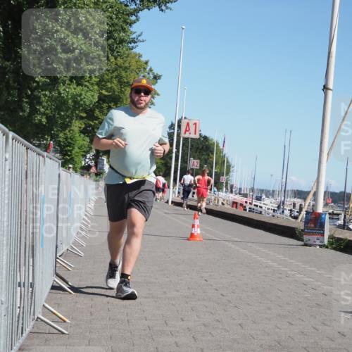17.08.2025 - KN Förde Triathlon 2025 KatJ http://msf.ph/oto/8579828 17.08.2025 12:16:31 Laufen 356, 613 meine-sportfotos.de