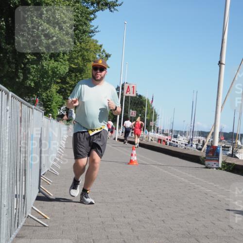 17.08.2025 - KN Förde Triathlon 2025 KatJ http://msf.ph/oto/8579833 17.08.2025 12:16:31 Laufen 356, 613 meine-sportfotos.de