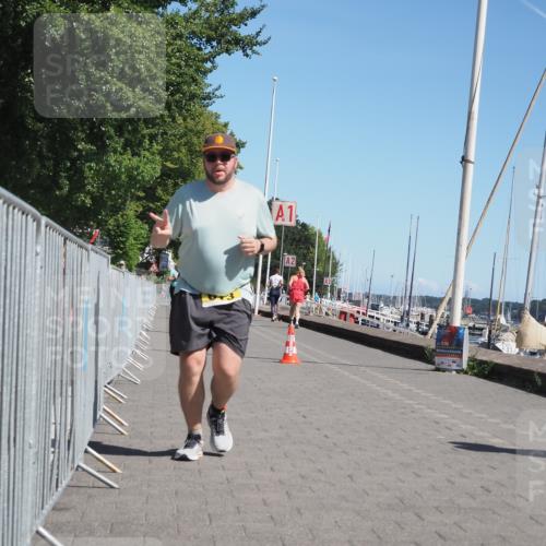 17.08.2025 - KN Förde Triathlon 2025 KatJ http://msf.ph/oto/8579845 17.08.2025 12:16:31 Laufen 356, 613 meine-sportfotos.de