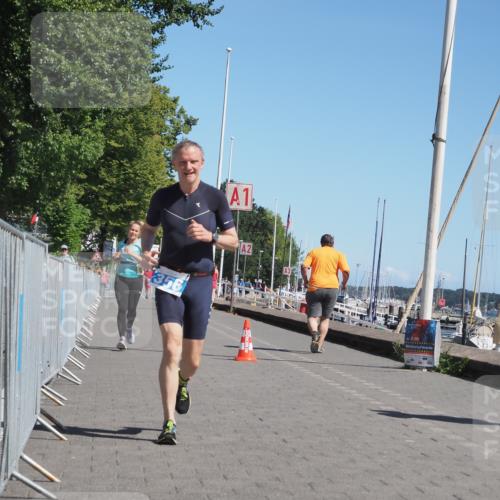 17.08.2025 - KN Förde Triathlon 2025 KatJ http://msf.ph/oto/8579905 17.08.2025 12:16:39 Laufen 356, 627 meine-sportfotos.de