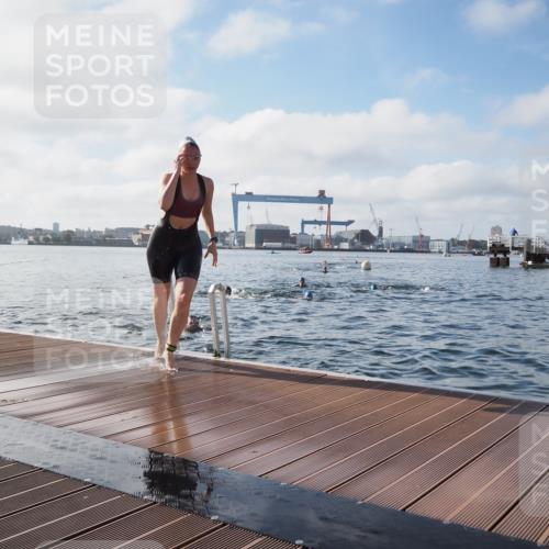 17.08.2025 - KN Förde Triathlon 2025 KatJ http://msf.ph/oto/8580043 17.08.2025 09:22:00 Schwimmen 210, 212, 213, 215, 224, 242, 210, 212, 215, 242, 244 meine-sportfotos.de