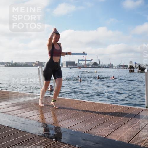 17.08.2025 - KN Förde Triathlon 2025 KatJ http://msf.ph/oto/8580060 17.08.2025 09:22:01 Schwimmen 210, 212, 213, 215, 224, 242, 210, 212, 215, 224, 242 meine-sportfotos.de
