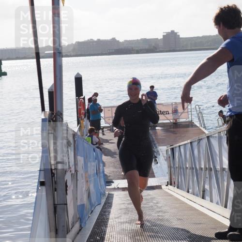 17.08.2025 - KN Förde Triathlon 2025 MichiJ http://msf.ph/oto/8580142 17.08.2025 09:18:07 Schwimmen 161, 175, 180, 182, 175, 189, 254 meine-sportfotos.de