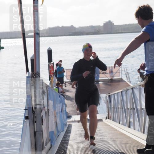 17.08.2025 - KN Förde Triathlon 2025 MichiJ http://msf.ph/oto/8580150 17.08.2025 09:18:07 Schwimmen 161, 175, 180, 182, 175, 189, 254 meine-sportfotos.de