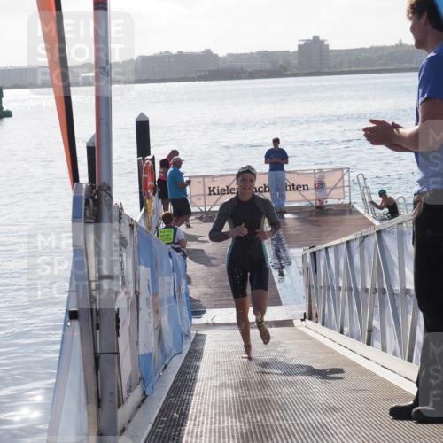 17.08.2025 - KN Förde Triathlon 2025 MichiJ http://msf.ph/oto/8580254 17.08.2025 09:18:14 Schwimmen 175, 189, 254, 174, 185, 254 meine-sportfotos.de