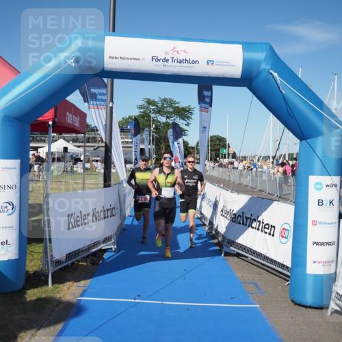 17.08.2025 - KN Förde Triathlon 2025 MichiJ http://msf.ph/oto/8580412 17.08.2025 16:23:15 Laufen 14 meine-sportfotos.de