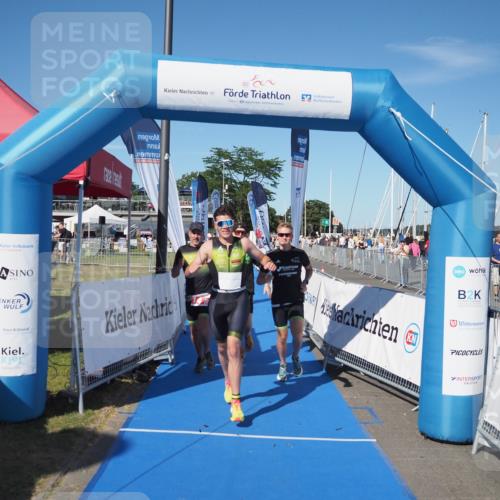 17.08.2025 - KN Förde Triathlon 2025 MichiJ http://msf.ph/oto/8580425 17.08.2025 16:23:16 Laufen 14 meine-sportfotos.de