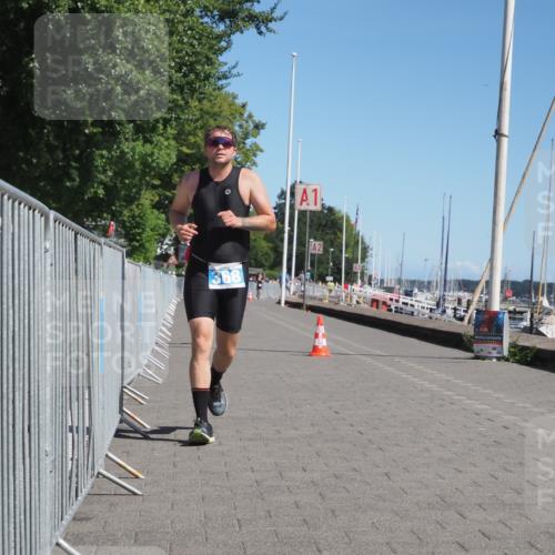 17.08.2025 - KN Förde Triathlon 2025 KatJ http://msf.ph/oto/8580433 17.08.2025 12:18:04 Laufen 368, 382, 621 meine-sportfotos.de