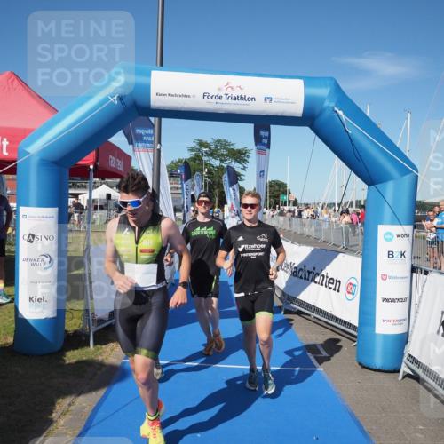 17.08.2025 - KN Förde Triathlon 2025 MichiJ http://msf.ph/oto/8580445 17.08.2025 16:23:17 Laufen 14 meine-sportfotos.de