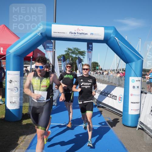 17.08.2025 - KN Förde Triathlon 2025 MichiJ http://msf.ph/oto/8580448 17.08.2025 16:23:17 Laufen 14 meine-sportfotos.de