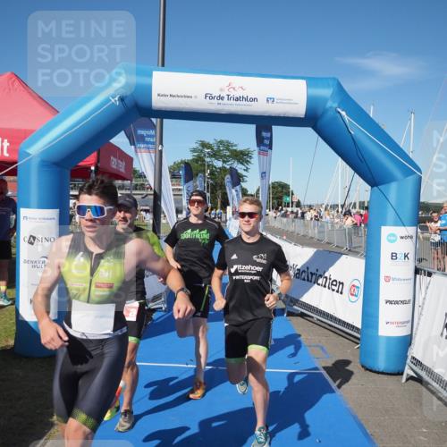 17.08.2025 - KN Förde Triathlon 2025 MichiJ http://msf.ph/oto/8580452 17.08.2025 16:23:17 Laufen 14 meine-sportfotos.de