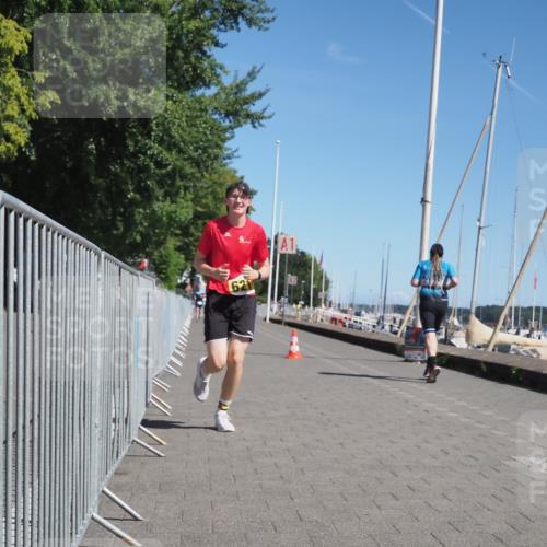 17.08.2025 - KN Förde Triathlon 2025 KatJ http://msf.ph/oto/8580501 17.08.2025 12:18:09 Laufen 368, 621 meine-sportfotos.de