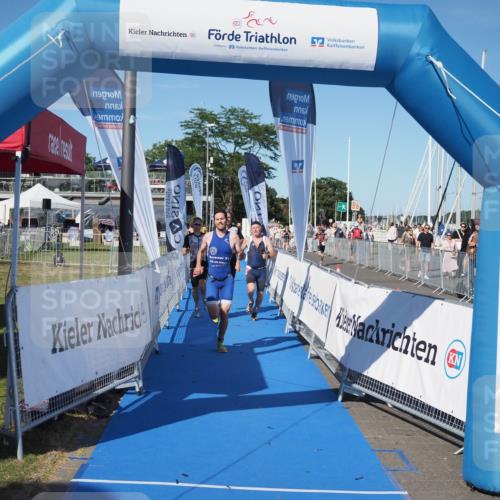 17.08.2025 - KN Förde Triathlon 2025 MichiJ http://msf.ph/oto/8580826 17.08.2025 16:26:25 Laufen 1 meine-sportfotos.de