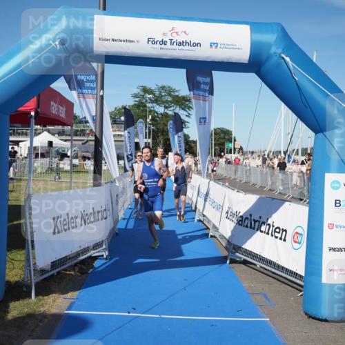 17.08.2025 - KN Förde Triathlon 2025 MichiJ http://msf.ph/oto/8580838 17.08.2025 16:26:25 Laufen 1 meine-sportfotos.de