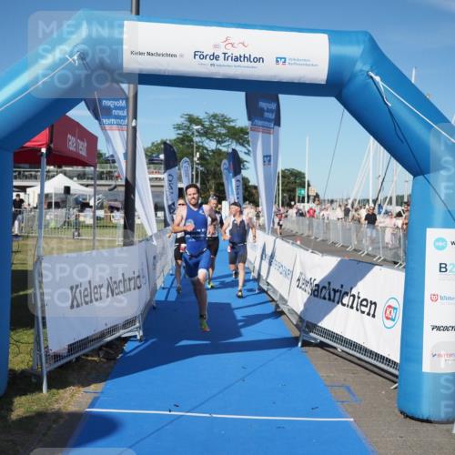17.08.2025 - KN Förde Triathlon 2025 MichiJ http://msf.ph/oto/8580841 17.08.2025 16:26:25 Laufen 1 meine-sportfotos.de
