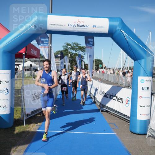 17.08.2025 - KN Förde Triathlon 2025 MichiJ http://msf.ph/oto/8580866 17.08.2025 16:26:26 Laufen 1 meine-sportfotos.de