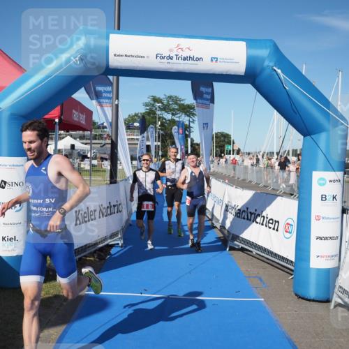 17.08.2025 - KN Förde Triathlon 2025 MichiJ http://msf.ph/oto/8580877 17.08.2025 16:26:27 Laufen 1 meine-sportfotos.de