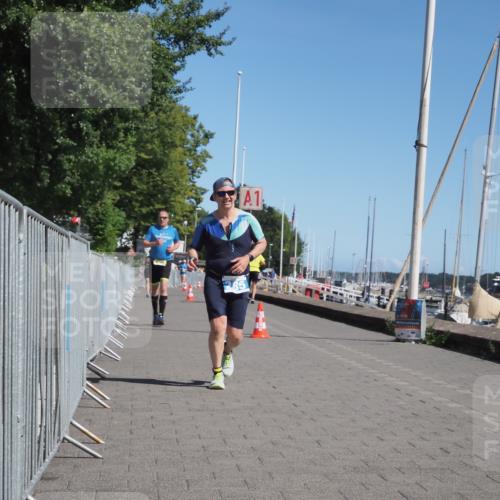 17.08.2025 - KN Förde Triathlon 2025 KatJ http://msf.ph/oto/8580888 17.08.2025 12:19:18 Laufen 285, 626, 631 meine-sportfotos.de