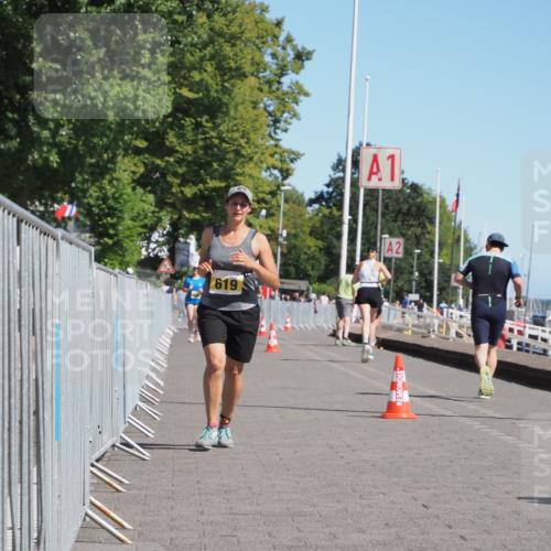 17.08.2025 - KN Förde Triathlon 2025 KatJ http://msf.ph/oto/8581032 17.08.2025 12:19:32 Laufen 619 meine-sportfotos.de