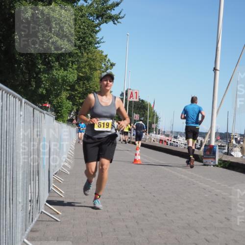 17.08.2025 - KN Förde Triathlon 2025 KatJ http://msf.ph/oto/8581098 17.08.2025 12:19:35 Laufen 619 meine-sportfotos.de