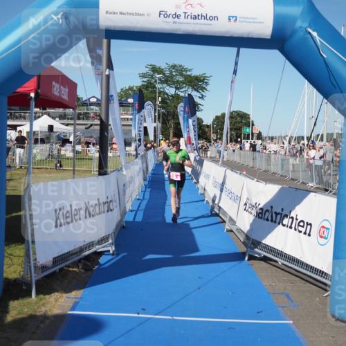 17.08.2025 - KN Förde Triathlon 2025 MichiJ http://msf.ph/oto/8581134 17.08.2025 16:27:29 Laufen 19 meine-sportfotos.de