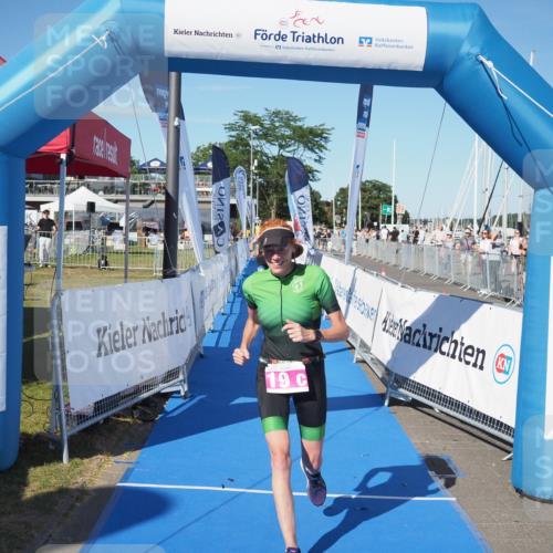 17.08.2025 - KN Förde Triathlon 2025 MichiJ http://msf.ph/oto/8581194 17.08.2025 16:27:31 Laufen 4, 19 meine-sportfotos.de