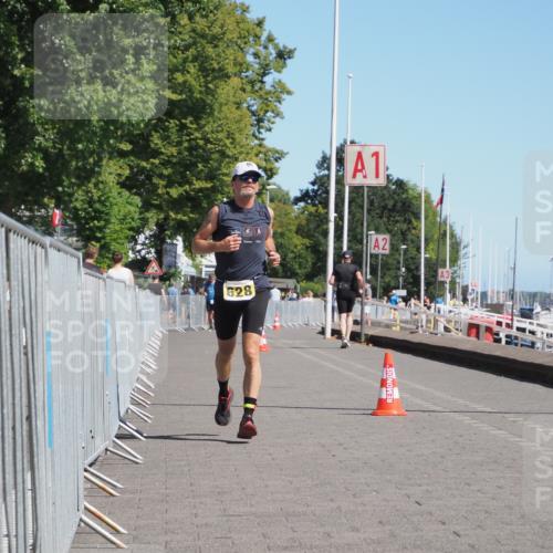 17.08.2025 - KN Förde Triathlon 2025 KatJ http://msf.ph/oto/8581272 17.08.2025 12:20:39 Laufen 628 meine-sportfotos.de