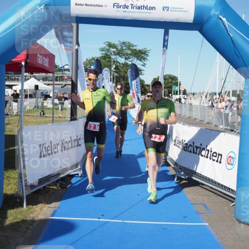 17.08.2025 - KN Förde Triathlon 2025 MichiJ http://msf.ph/oto/8581312 17.08.2025 16:27:37 Laufen 4, 12 meine-sportfotos.de